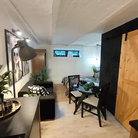 Przytulne 4 Z Parkingiem Appartement