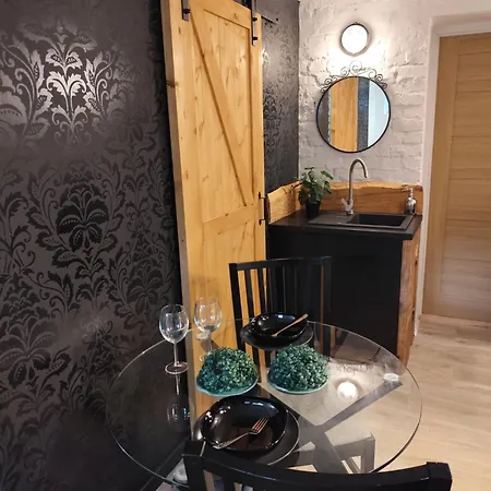 Przytulne 4 Z Parkingiem Apartment *