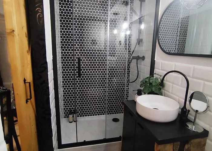 Przytulne 4 Z Parkingiem Apartment *